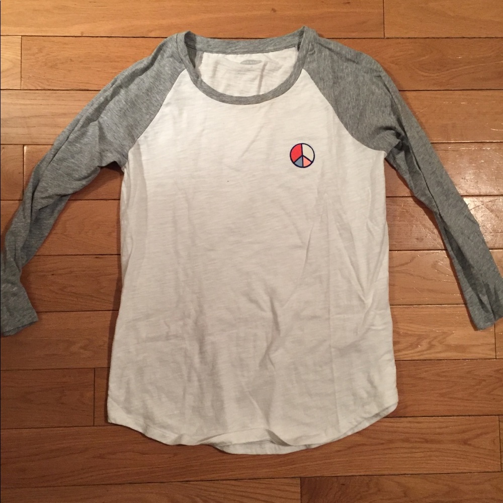 Long sleeve t-shirt